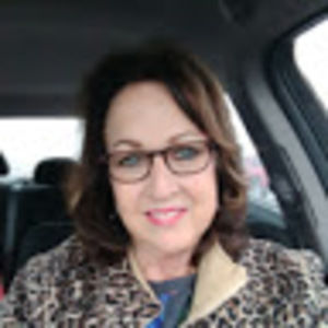 Meet your Posher, Sandra